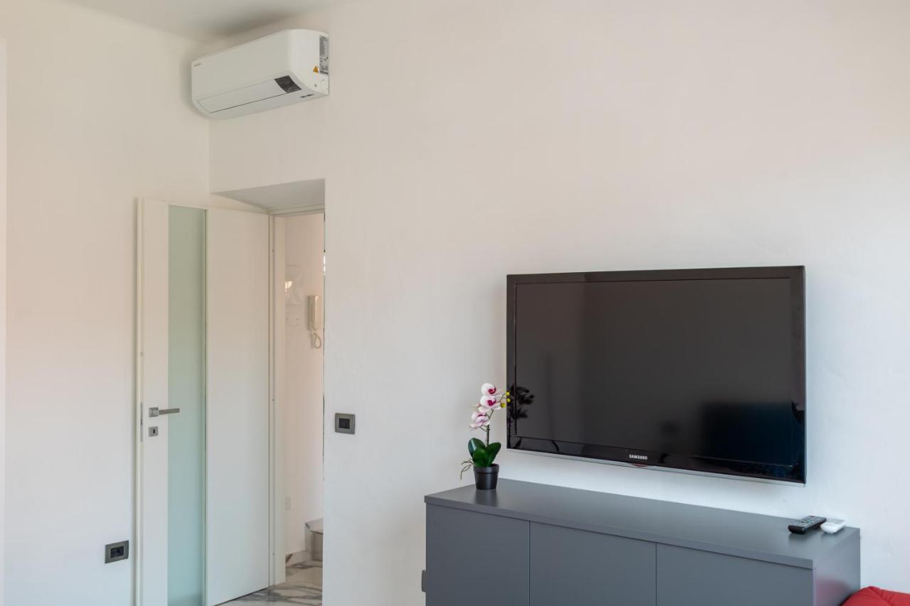Casa Vacanza " La Rosa " Imperia Liguria Dış mekan fotoğraf