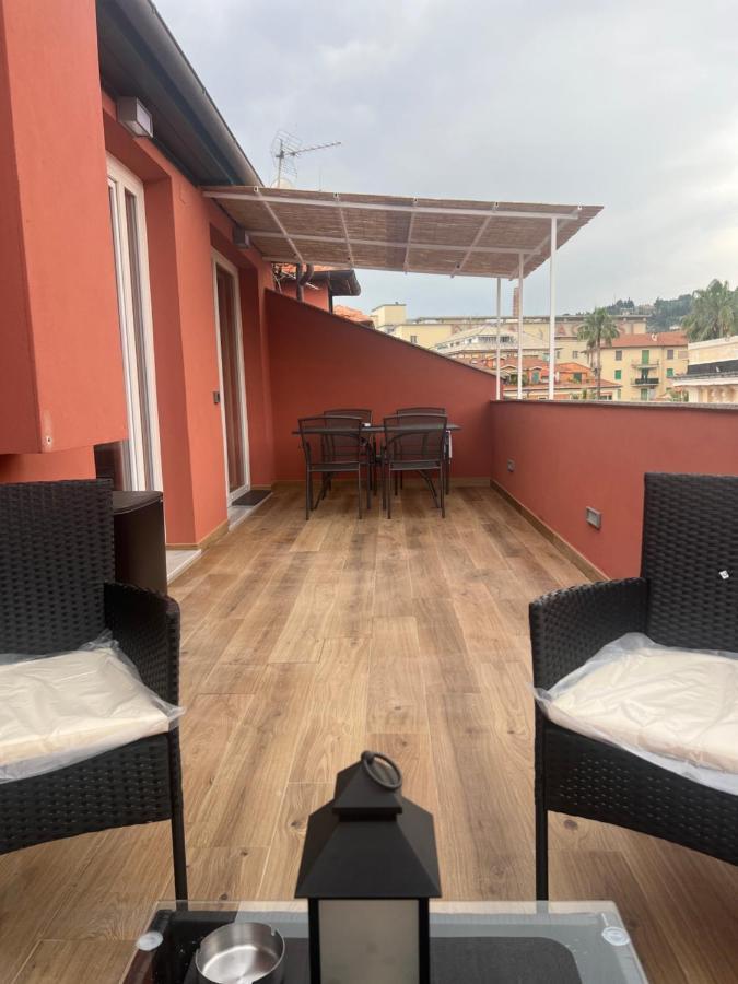Casa Vacanza " La Rosa " Imperia Liguria Dış mekan fotoğraf