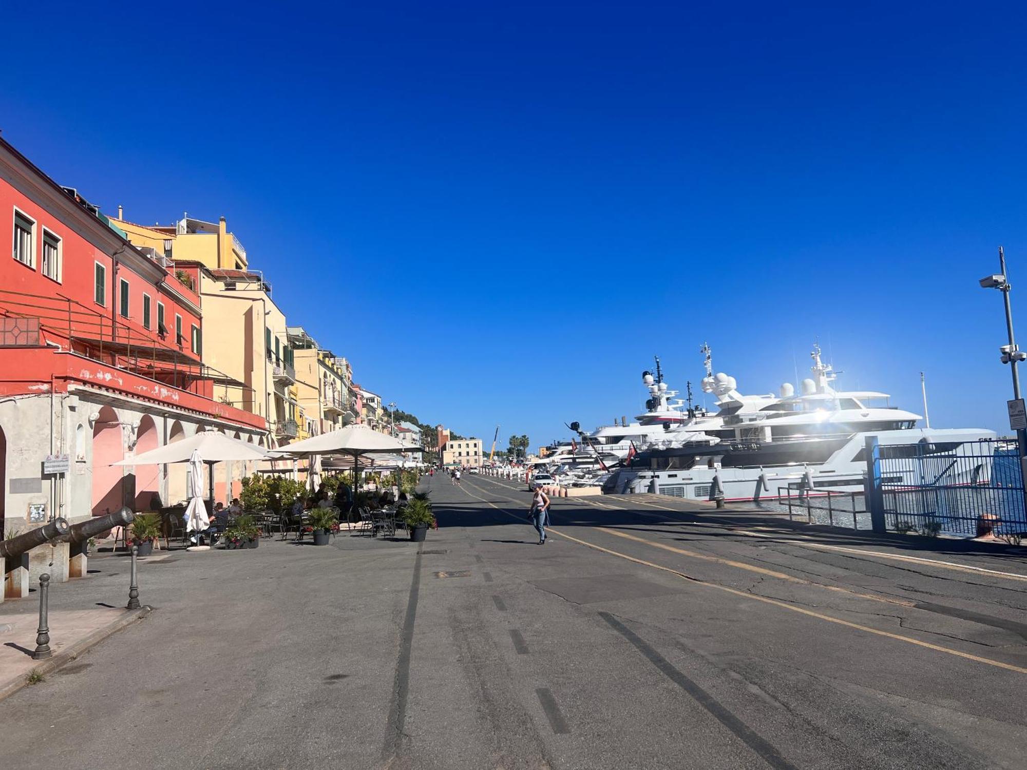 Casa Vacanza " La Rosa " Imperia Liguria Dış mekan fotoğraf